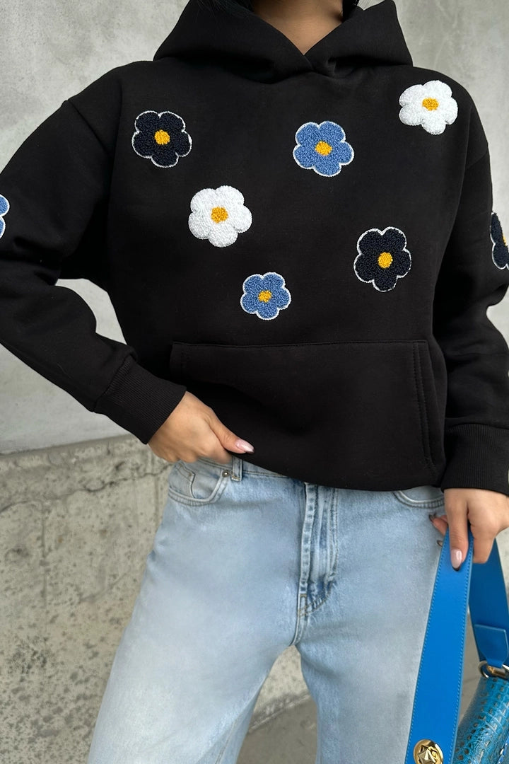 Embroiderd Flora Sweater